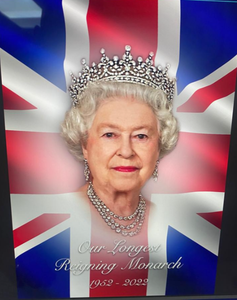 Queen Poster England Great Britain A2 Size 59cm x 42cm PO1 (Parcel Rate)